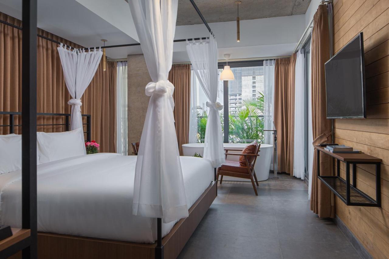 Cest La Vie Boutique Hotel Phnom Penh Bagian luar foto
