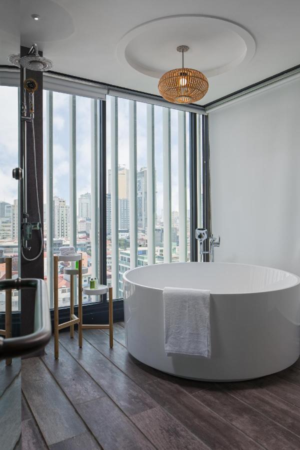 Cest La Vie Boutique Hotel Phnom Penh Bagian luar foto
